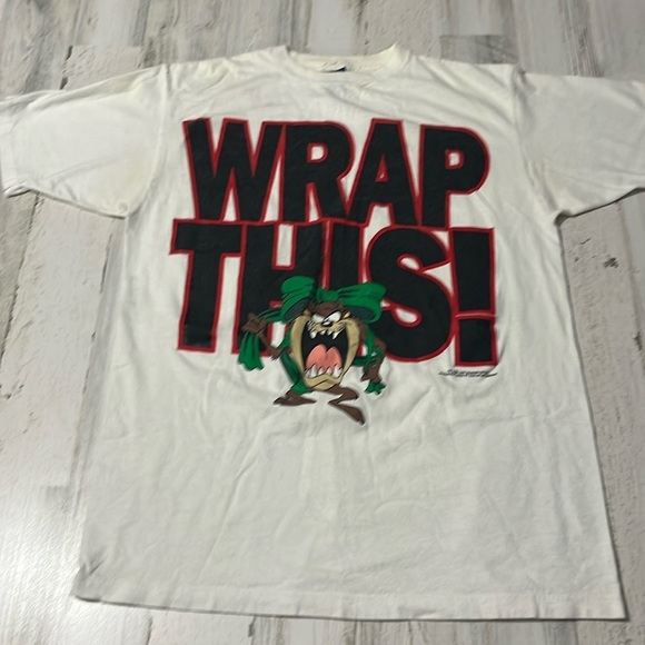 Vintage Tasmanian Devil Wrap This Tee. 1994 - Picture 1 of 7